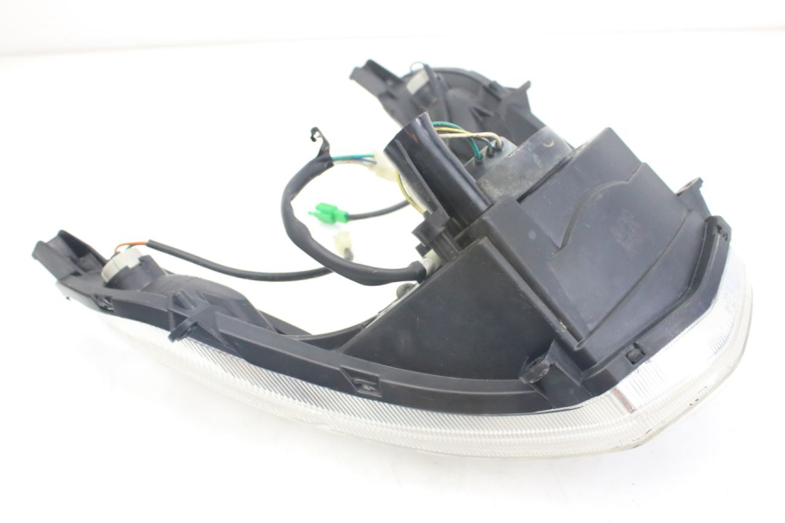 photo de FRONT HEADLIGHT PEUGEOT KISBEE 4T 50 (2010 - 2017) - Component detail