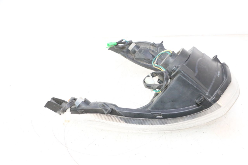 photo de FRONT HEADLIGHT PEUGEOT KISBEE 4T 50 (2010 - 2017) - Alternative perspective