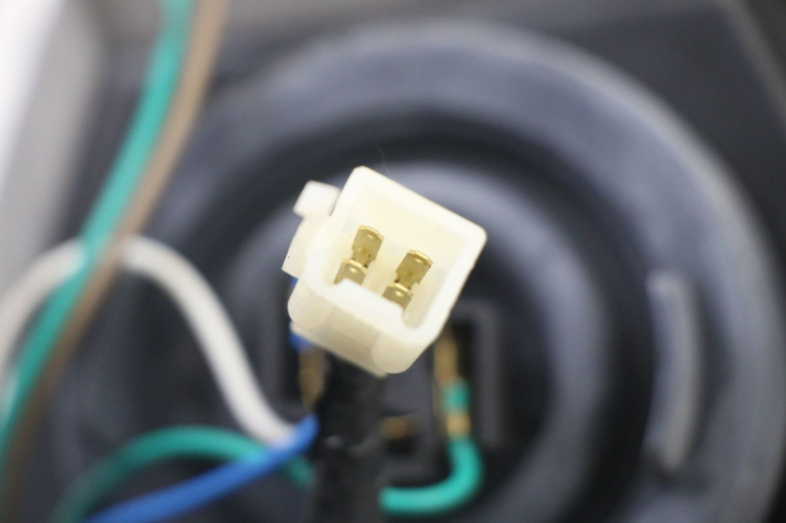 photo de FRONT HEADLIGHT KYMCO AGILITY 4T 50 (2005 - 2018) - Fixing points details