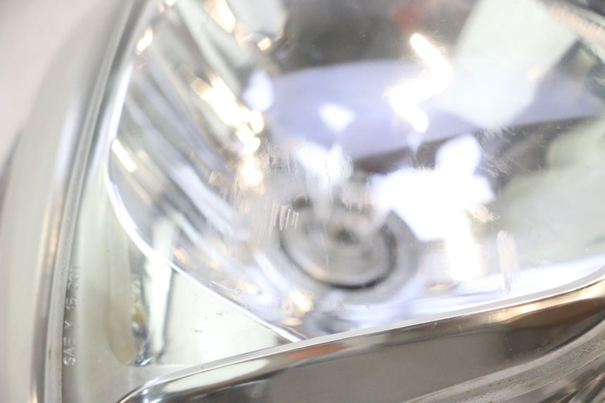 photo de FRONT HEADLIGHT PIAGGIO LIBERTY IGET 4T 50 (2015 - 2020) - Distinctive features