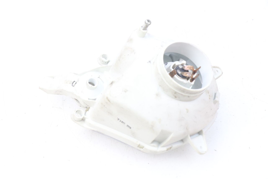 photo de FRONT HEADLIGHT PEUGEOT LUDIX BLASTER 50 (2006 - 2014) - Zoom on usage condition