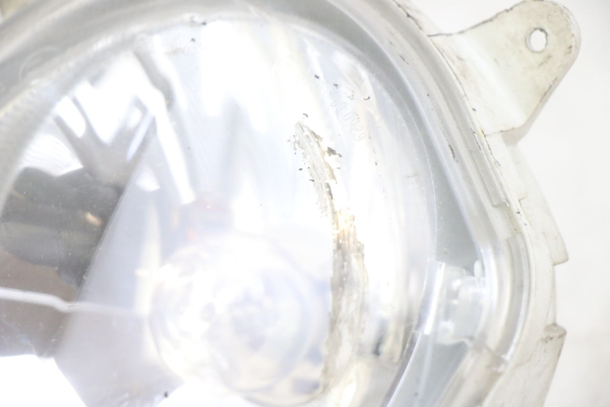 photo de FRONT HEADLIGHT PEUGEOT LUDIX 50 (2005 - 2007) - Surface and material condition