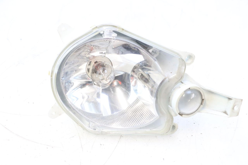 photo de FRONT HEADLIGHT PEUGEOT LUDIX 50 (2008 - 2017) - Fixing points details