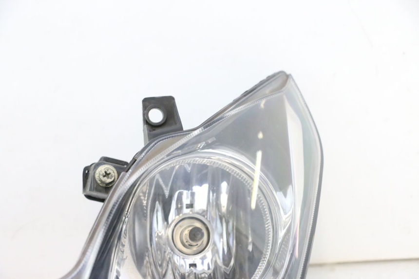 photo de HEADLIGHT PIAGGIO MP3 500 (2016 - 2018) - Technical close-up