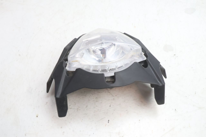 photo de HEADLIGHT RIEJU MRT PRO SUPERMOTARD 50 (2007 - 2018) - Zoom on usage condition