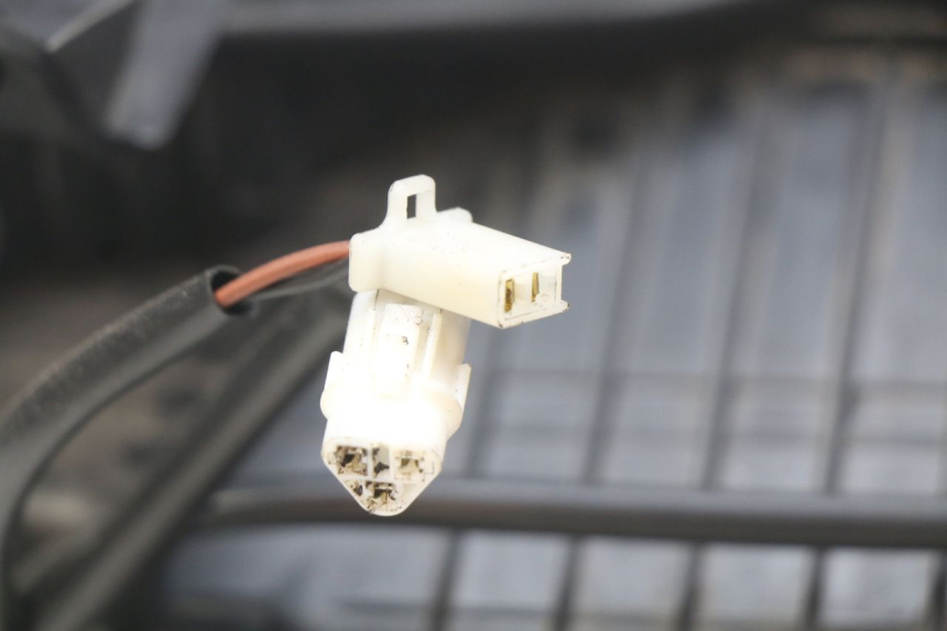 photo de HEADLIGHT YAMAHA N-MAX NMAX 125 (2017 - 2020) - High-resolution close-up