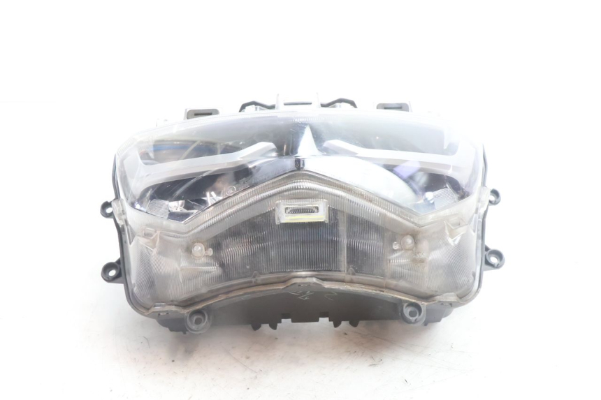 photo de HEADLIGHT YAMAHA N-MAX NMAX 125 (2021 - 2024) - Alternative perspective