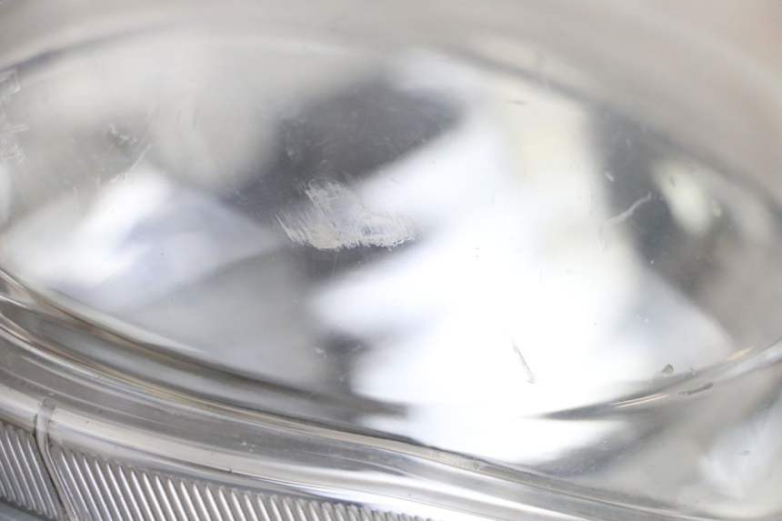 photo de FRONT HEADLIGHT YAMAHA NEOS NEO'S 4T 50 (2008 - 2016) - Zoom on usage condition