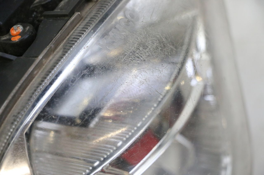 photo de HEADLIGHT KYMCO LIKE 4T 50 (2019 - 2025) - Zoom on usage condition