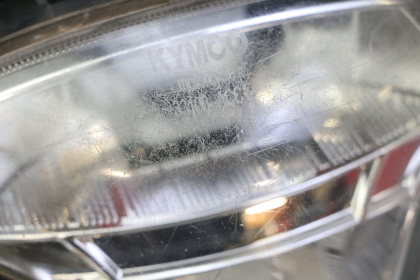 photo de HEADLIGHT KYMCO LIKE 4T 50 (2019 - 2025) - Alternative perspective