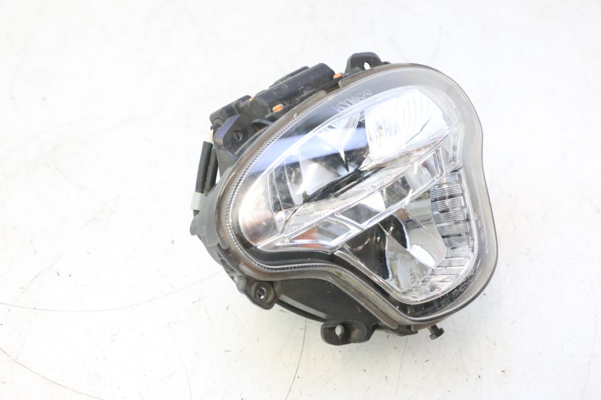 photo de HEADLIGHT KYMCO LIKE 4T 50 (2019 - 2025) - High-resolution close-up