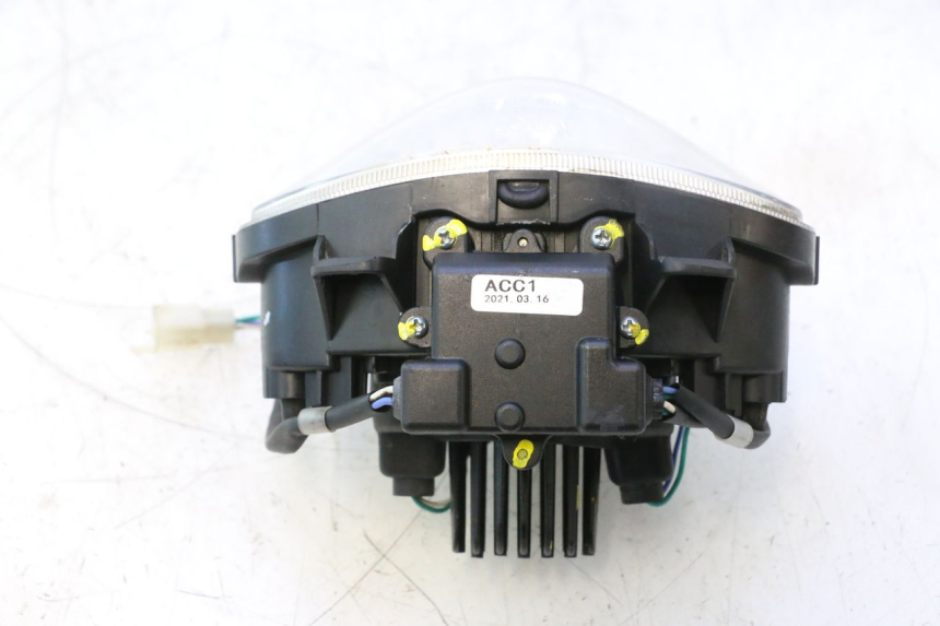 photo de HEADLIGHT KYMCO LIKE 4T 50 (2019 - 2025) - Technical close-up