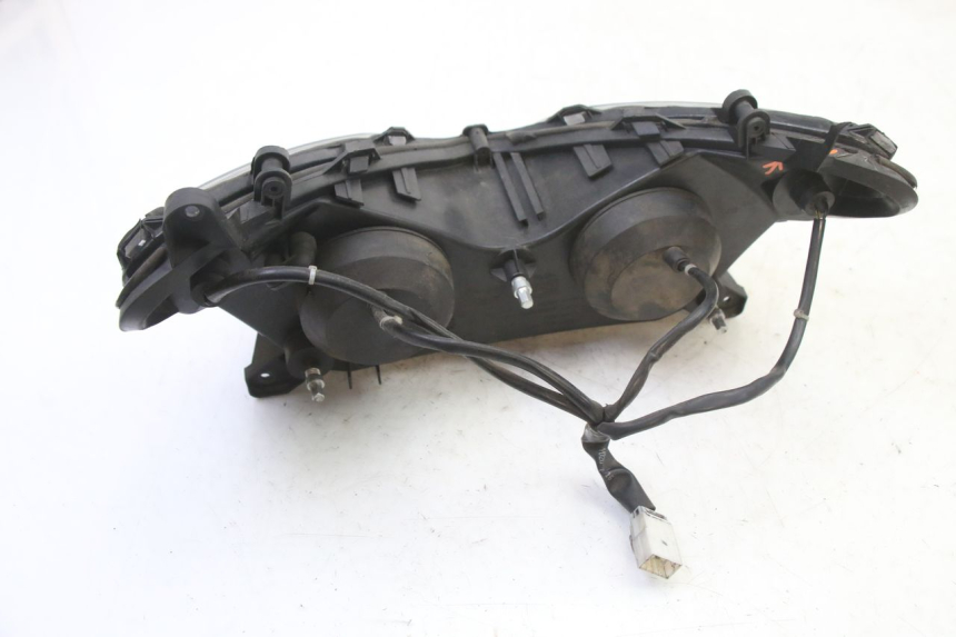 photo de HEADLIGHT PIAGGIO NRG POWER PUREJET 50 (2018 - 2021) - Product overview