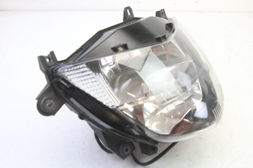 photo de HEADLIGHT HONDA NTV DEAUVILLE ABS 700 (2007 - 2016) - Component detail
