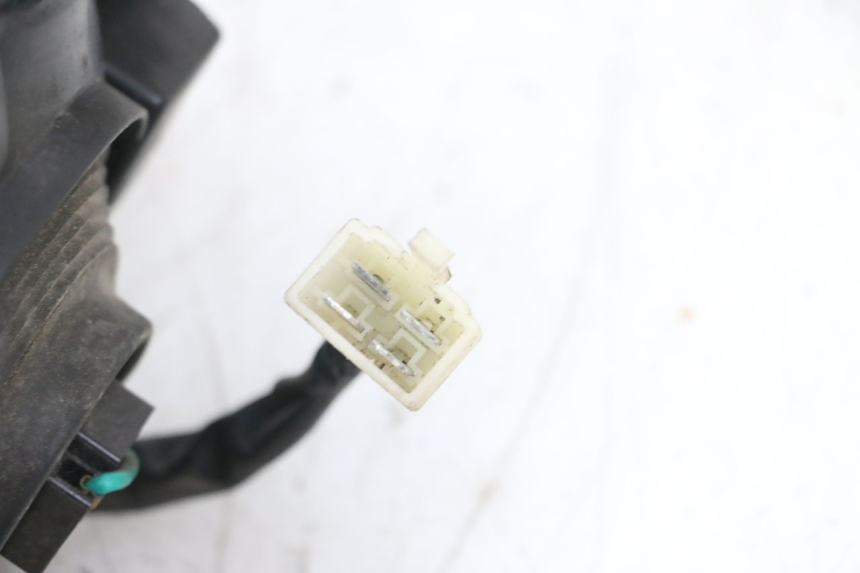 photo de FRONT HEADLIGHT SYM ORBIT 2 4T 50 (2008 - 2017) - Zoom on usage condition