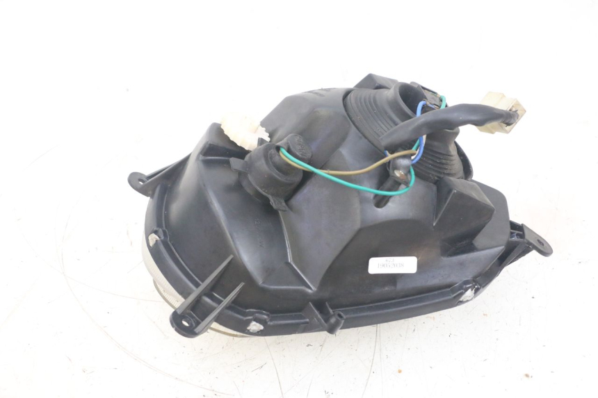 photo de FRONT HEADLIGHT SYM ORBIT 2 4T 50 (2008 - 2017) - Alternative perspective