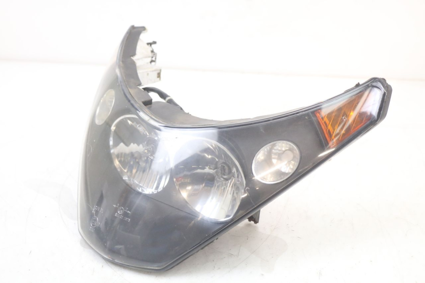 photo de HEADLIGHT PIAGGIO BEVERLY 125 (1998 - 2005) - Zoom on usage condition