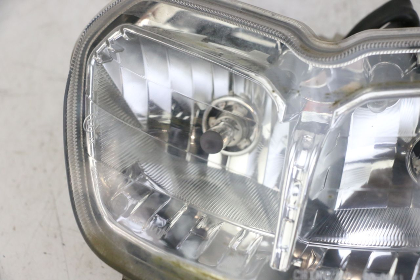 photo de FRONT HEADLIGHT PIAGGIO NEW TYPHOON 50 (2010 - 2017) - Component detail