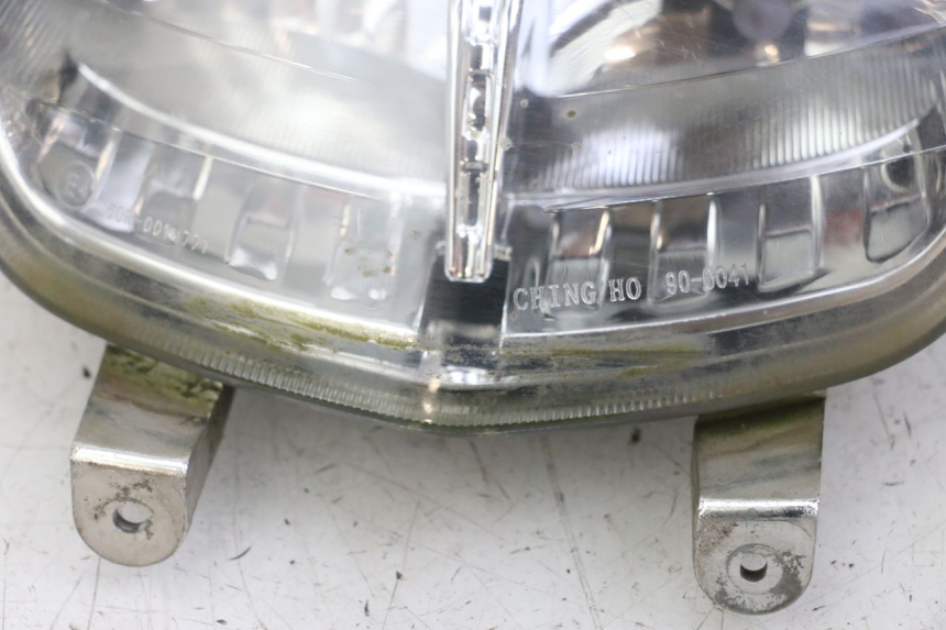 photo de FRONT HEADLIGHT PIAGGIO NEW TYPHOON 50 (2010 - 2017) - Checked used part