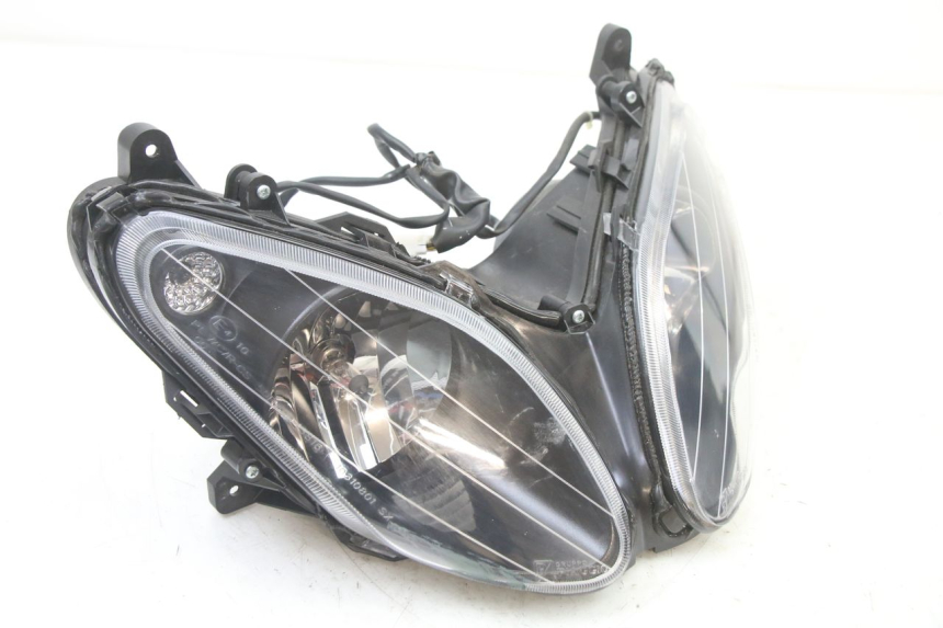 photo de HEADLIGHT PIAGGIO NRG POWER PUREJET 50 (2018 - 2021) - Zoom on usage condition