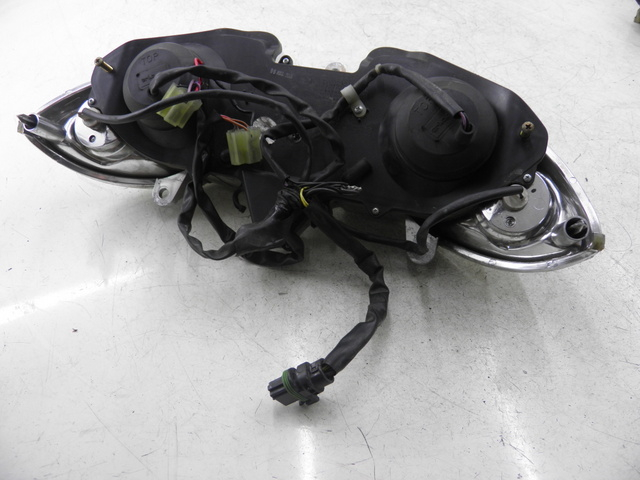 photo de HEADLIGHT PIAGGIO X9 250 (2000 - 2002) - Component detail