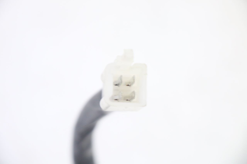 photo de HEADLIGHT EFUN PUSA 1 - Fixing points details