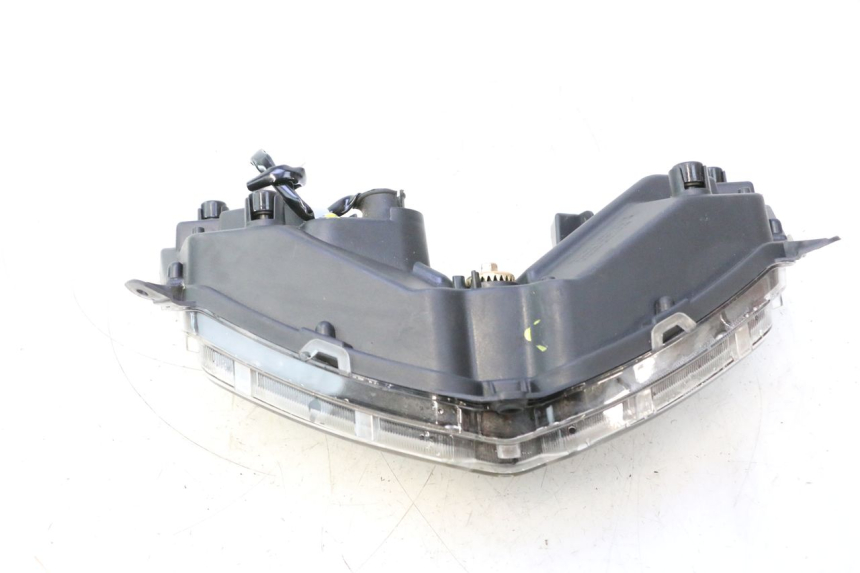 photo de HEADLIGHT JM MOTORS R-MAX TECH 50 (2024 - 2026) - Distinctive features