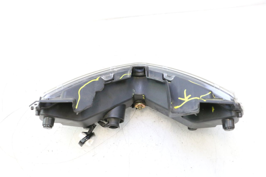 photo de HEADLIGHT JM MOTORS R-MAX TECH 50 (2024 - 2026) - High-resolution close-up