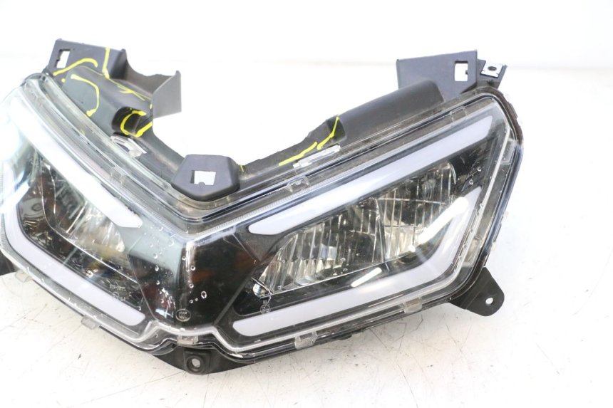photo de HEADLIGHT JM MOTORS R-MAX TECH 50 (2024 - 2026) - Spare part profile view