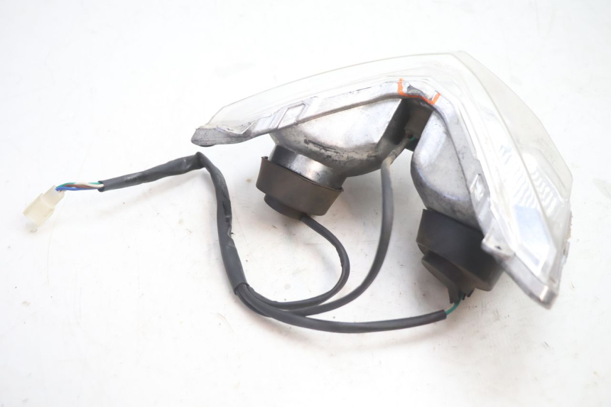 photo de HEADLIGHT YAMASAKI ROADSTER 50 (2013 - 2018) - Checked used part