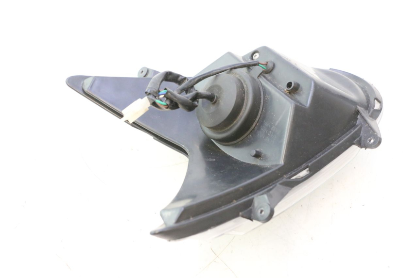 photo de FRONT HEADLIGHT TNT MOTOR ROMA 10' 2T 50 (2011 - 2018) - Distinctive features