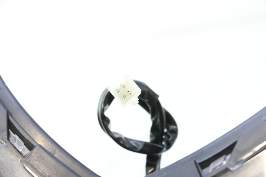 photo de FRONT HEADLIGHT TNT MOTOR ROMA 10' 4T 50 (2007 - 2018) - Technical close-up
