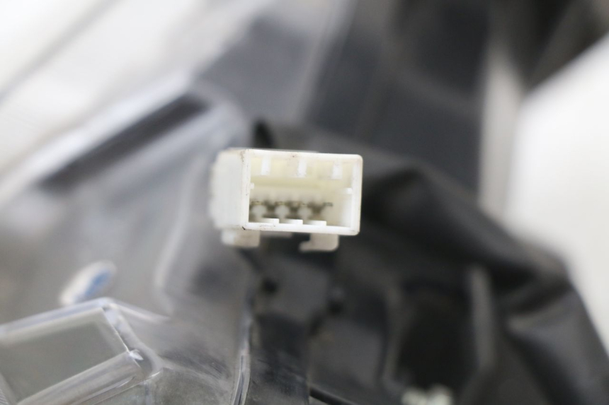 photo de FRONT HEADLIGHT GILERA RUNNER SP 50 (2009 - 2017) - Product overview