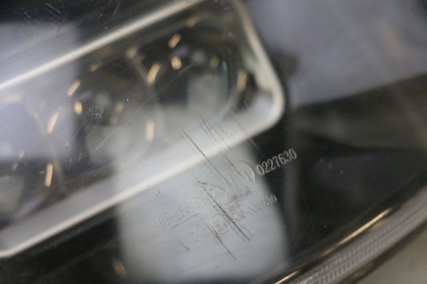 photo de HEADLIGHT BAIKU SAKURA 1 (2021 - 2025) - High-resolution close-up