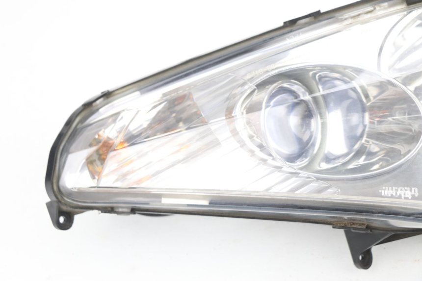 photo de HEADLIGHT PEUGEOT SATELIS 125 (2010 - 2012) - Component detail