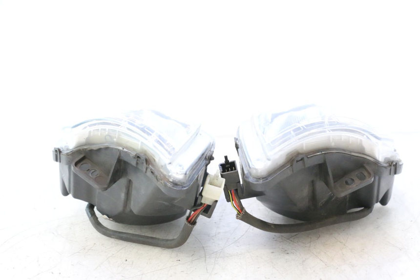 photo de HEADLIGHT PEUGEOT SATELIS 125 (2013 - 2018) - Checked used part