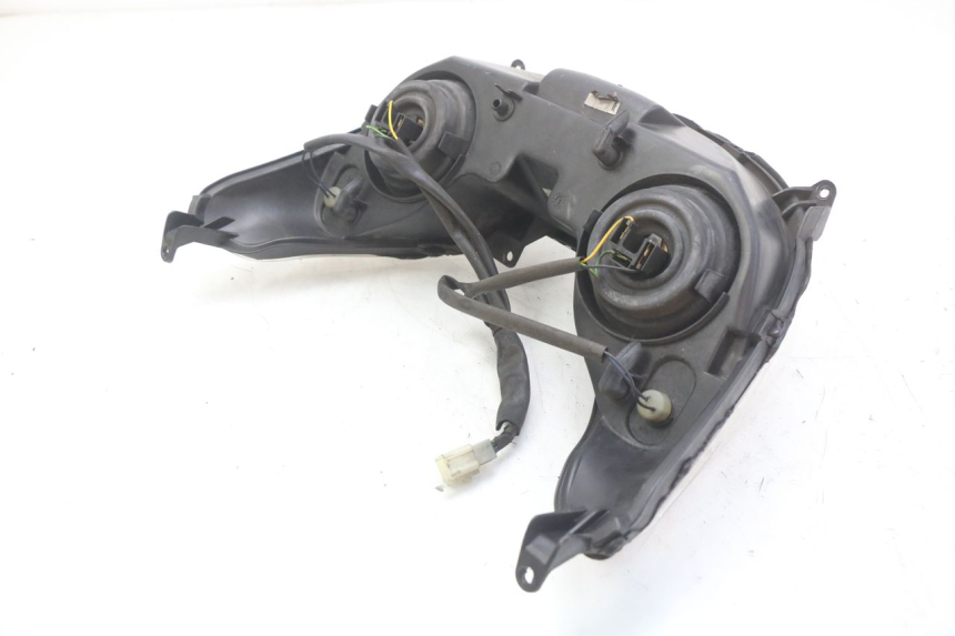 photo de HEADLIGHT MBK SKYCRUISER 125 (2006 - 2009) - Zoom on usage condition