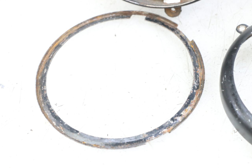 photo de Headlight HARLEY DAVIDSON SPORTSTER XL CUSTOM 1200 (2003 - 2004) - Alternative angle