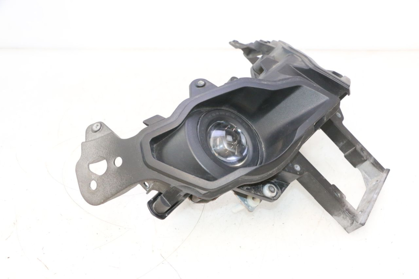 photo de HEADLIGHT CAN-AM SPYDER RS 1000 (2008 - 2012) - Focus on structure