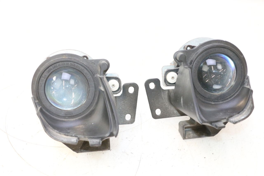 photo de HEADLIGHT CAN-AM SPYDER RS 1000 (2008 - 2012) - Alternative perspective
