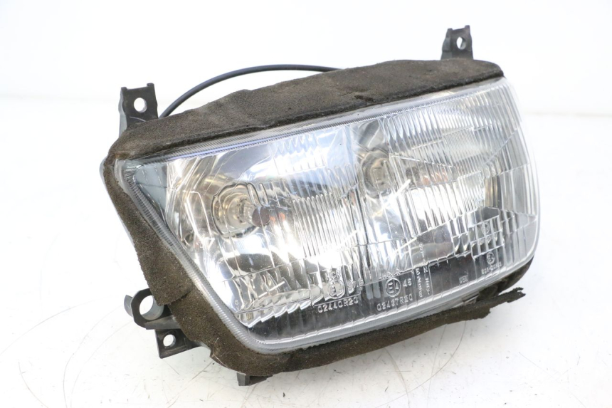photo de HEADLIGHT HONDA ST PAN EUROPEAN 1100 (1990 - 2002) - Component detail