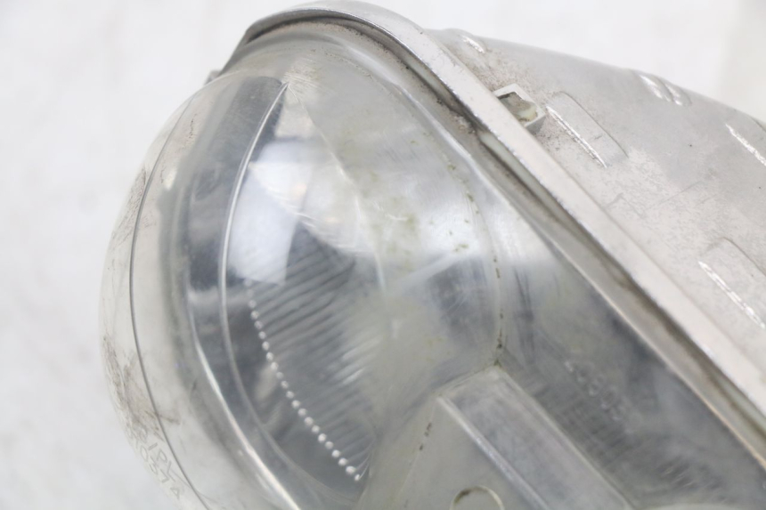 photo de FRONT HEADLIGHT MBK STUNT NAKED 50 (2004 - 2018) - Technical close-up