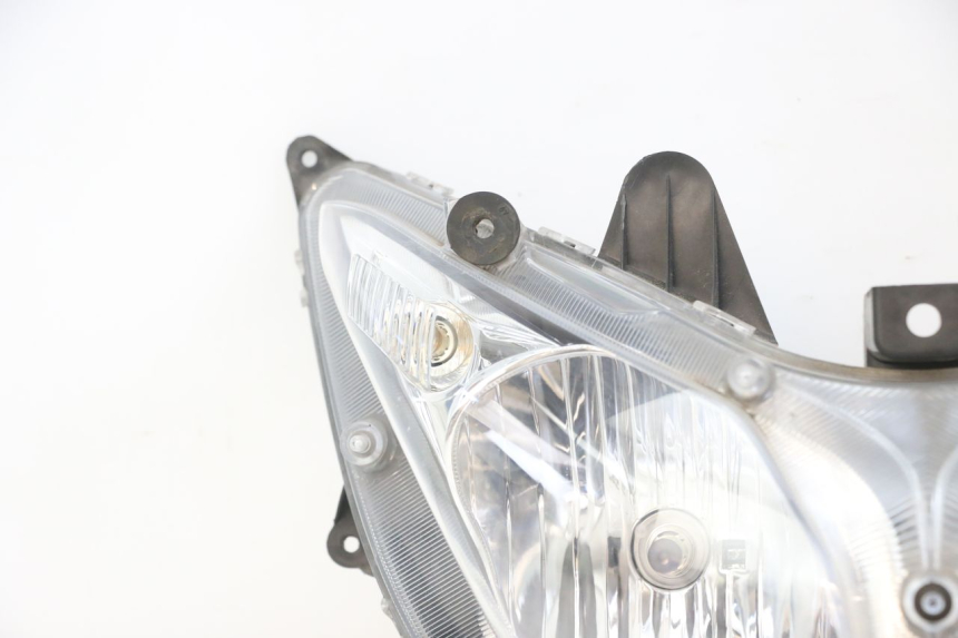 photo de HEADLIGHT SUZUKI BURGMAN 125 (2018 - 2021) - Supplementary product photo