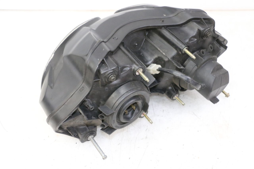 photo de FRONT HEADLIGHT SUZUKI SV S 650 (1999 - 2002) - Alternative perspective