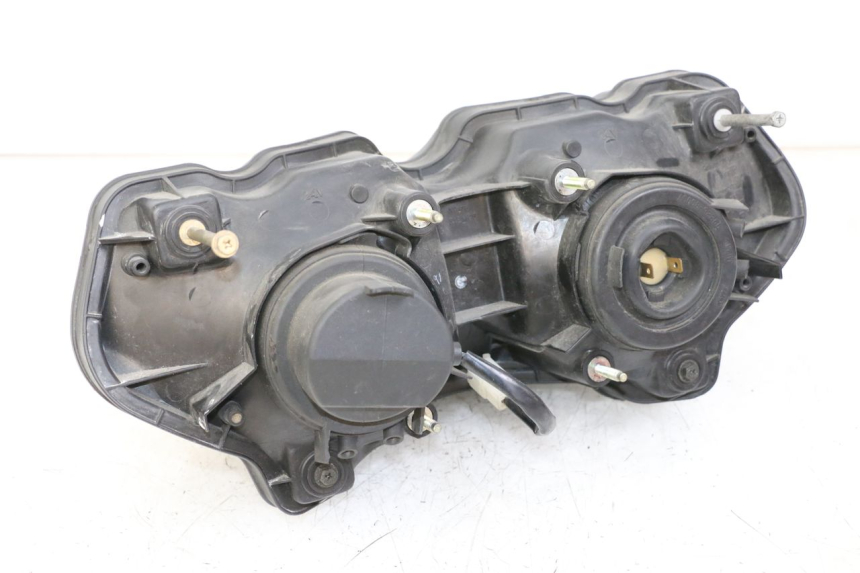 photo de FRONT HEADLIGHT SUZUKI SV S 650 (1999 - 2002) - Fixing points details