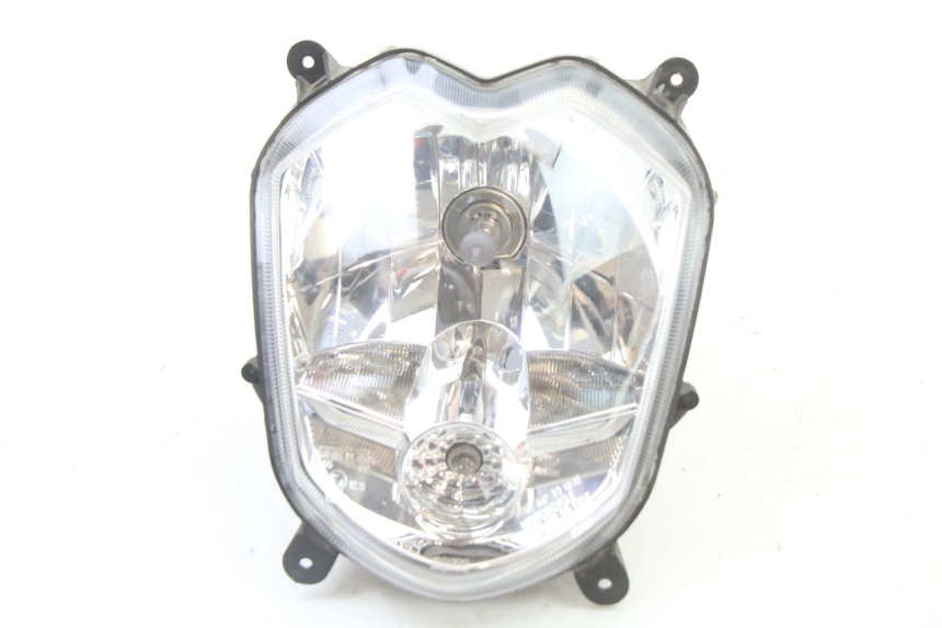 photo de FRONT HEADLIGHT SYM ORBIT 2 4T 50 (2008 - 2017) - Zoom on usage condition