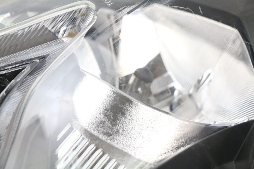 photo de HEADLIGHT SYM SYMPHONY 50 (2009 - 2015) - Supplementary product photo