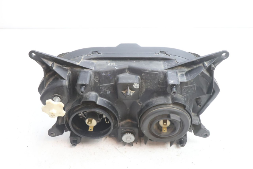 photo de FRONT HEADLIGHT YAMAHA TDM ABS 900 (2002 - 2014) - Alternative perspective