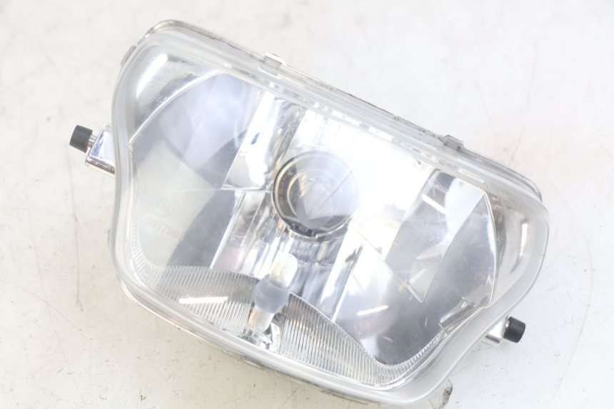 photo de FRONT HEADLIGHT PEUGEOT TWEET 4T 50 (2018 - 2022) - Technical close-up