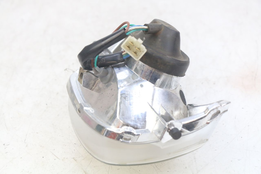 photo de FRONT HEADLIGHT PEUGEOT TWEET 4T 50 (2018 - 2022) - Fixing points details